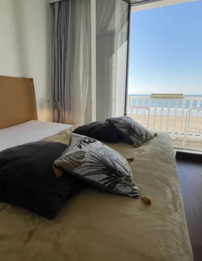 3e3v_af050406-fe8c-42a1-b0df-f0331d1218ef